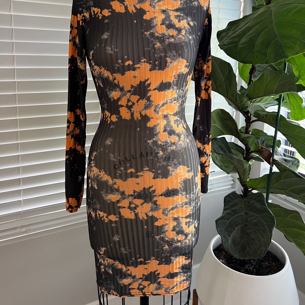 Pretty little things dress us 2